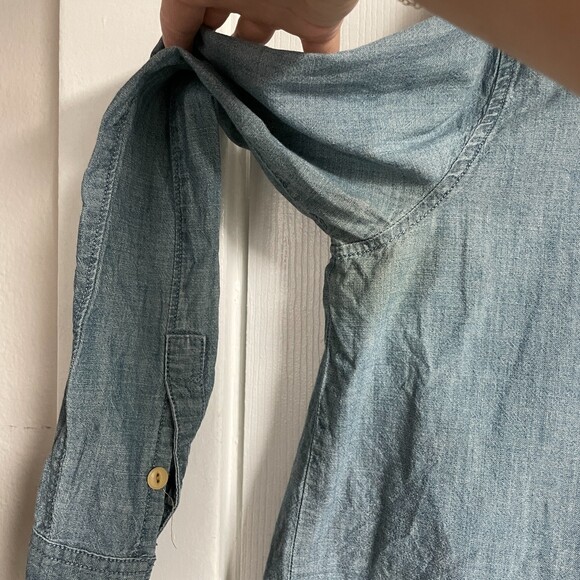 Madewell Lightweight Denim Chambray Button Down shirt long sleeve - Picture 8 of 8